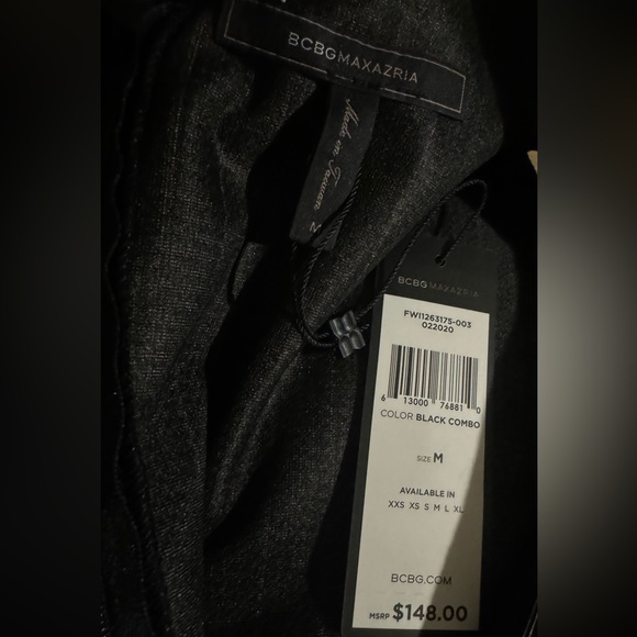 NWT - BCBG MAXAZRIA Striped V-Neck Peplum Top - Size Medium - Picture 4 of 5